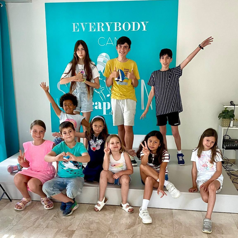 13 clases de canto para niños en salou